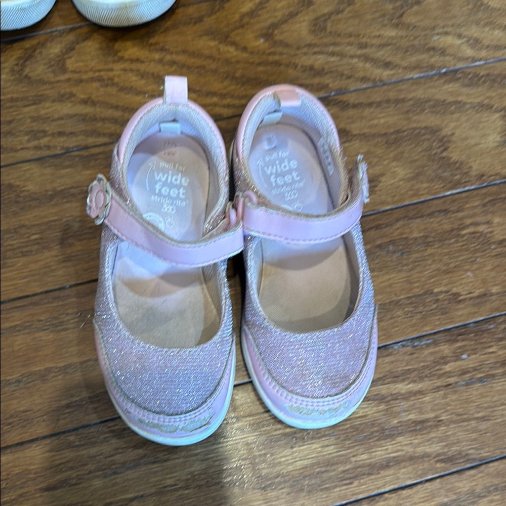 Keds, Toms, Vans, Stride Rite, OshKosh Shoes - Picture 10 of 16